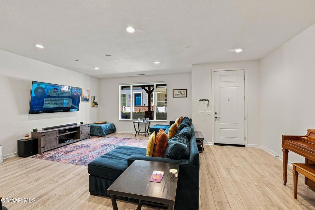 1909 Cottage Drive 3