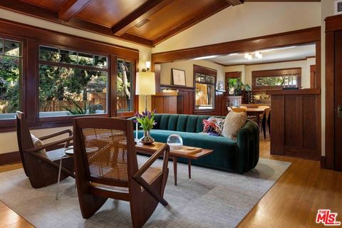 Photo of 8050 Jovenita Canyon Drive, Los Angeles, CA 90046 (MLS # 26651649)