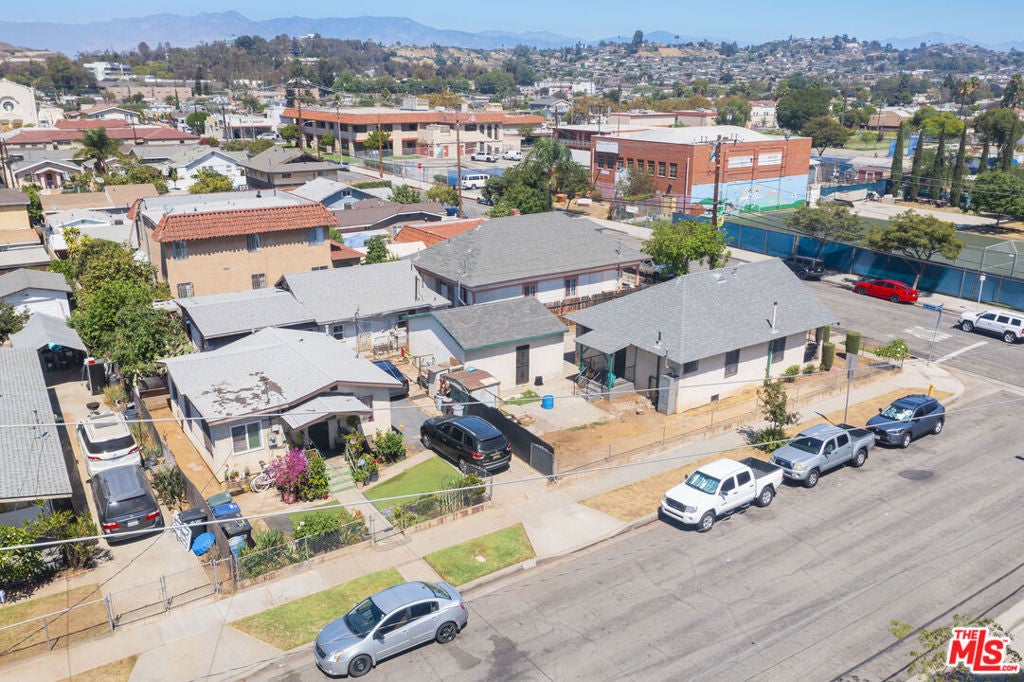 301 N McDonnell Avenue