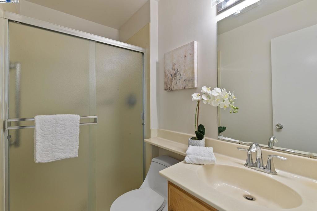 FREMONT OAKS - Residential