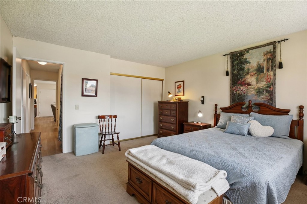 Yorktown Villas (YRKV) - Residential