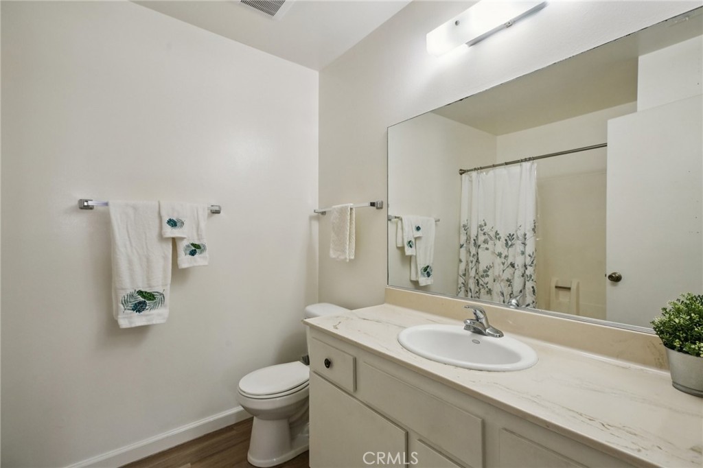 Yorktown Villas (YRKV) - Residential