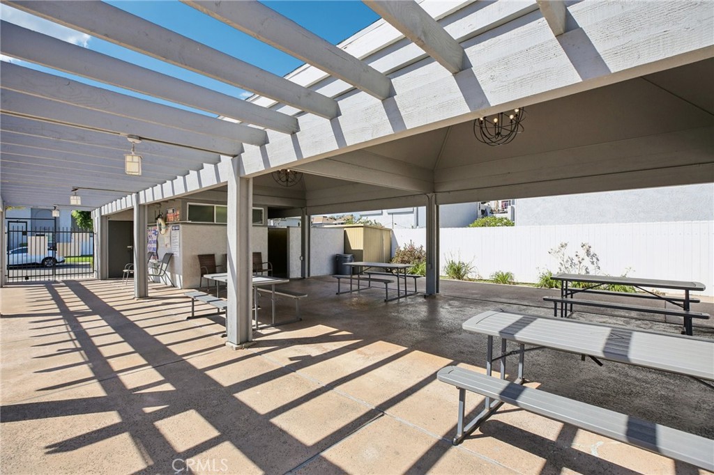 Yorktown Villas (YRKV) - Residential