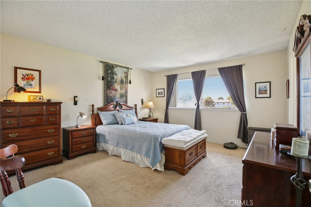 Yorktown Villas (YRKV) - Residential