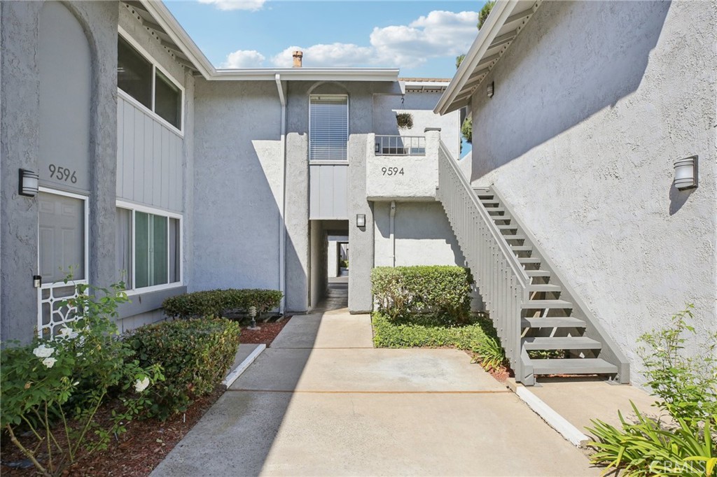Yorktown Villas (YRKV) - Residential