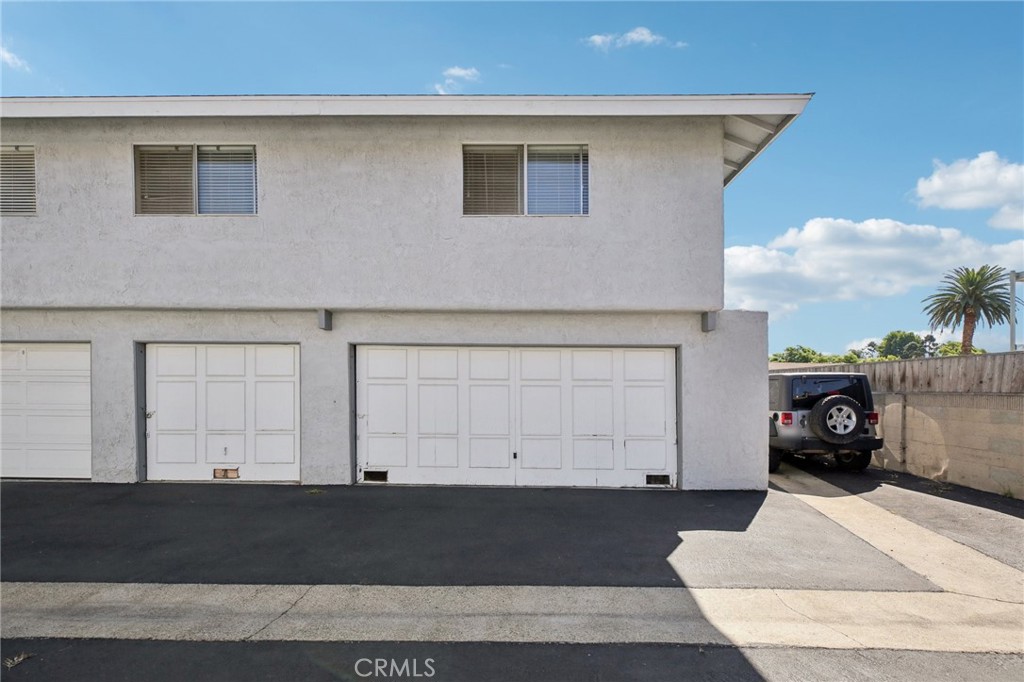 Yorktown Villas (YRKV) - Residential