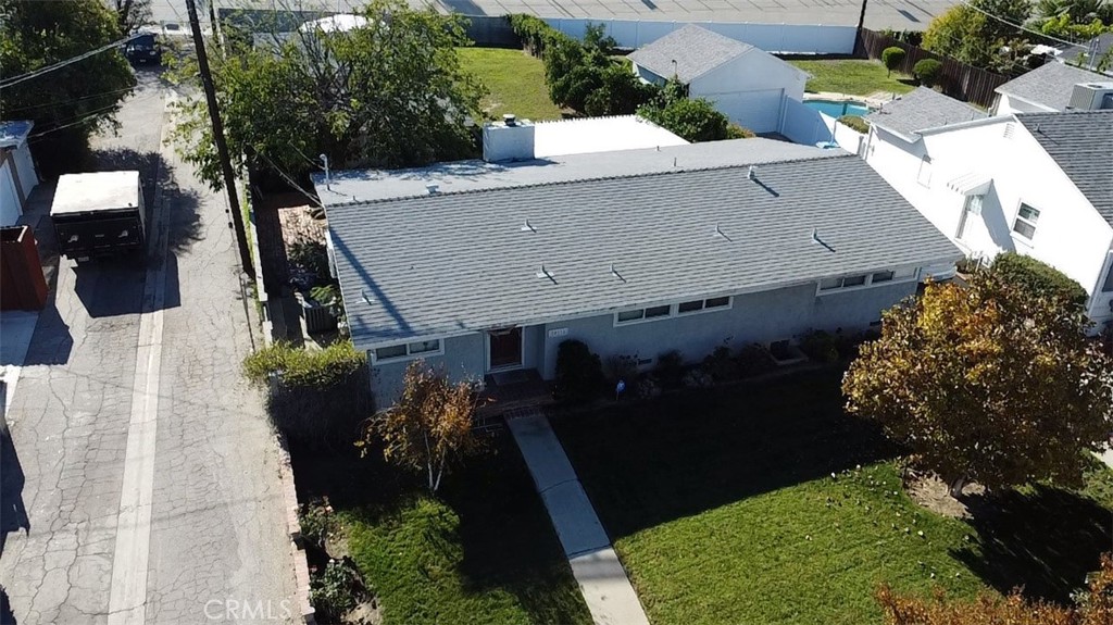 20116 Archwood Street