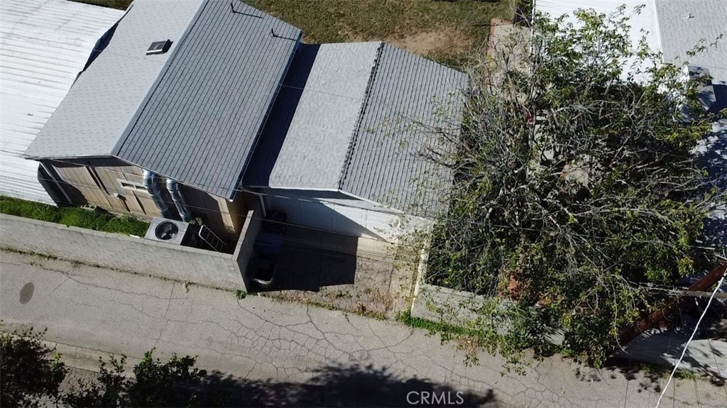 20116 Archwood Street