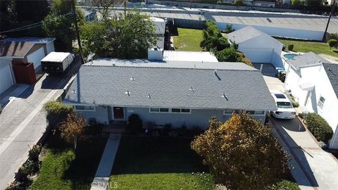 Photo of 20116 Archwood Street, Winnetka, CA 91306 (MLS # DW25274259)