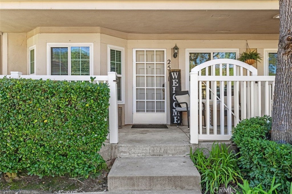 19801 Meadow Ridge 25