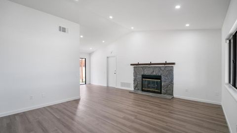 Tiny photo for 4934 Fortuna Court, Yucca Valley, CA 92284 (MLS # 219144358DA)