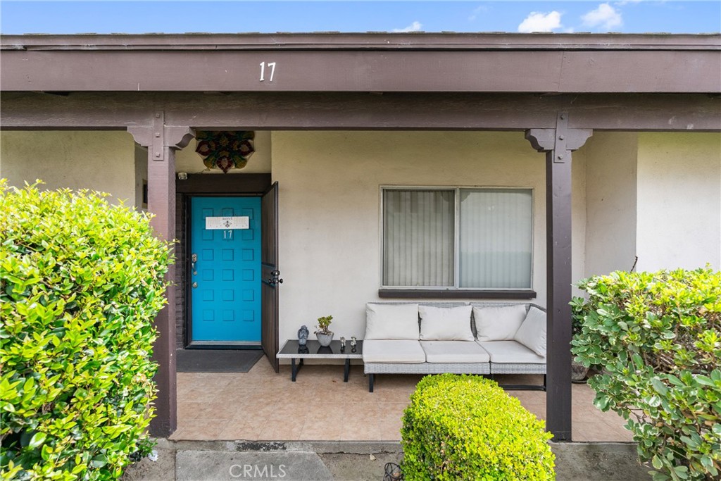 2011 W Katella Avenue 17
