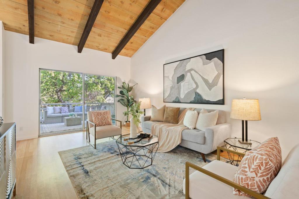 255 S Rengstorff Avenue 172