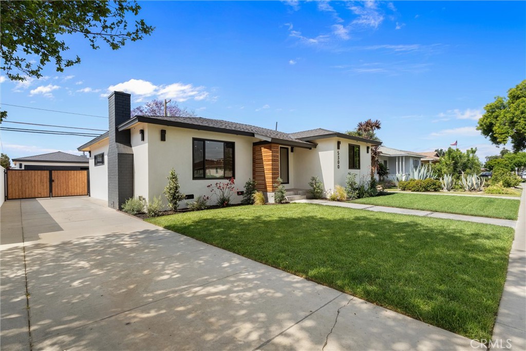 5300 E 28th