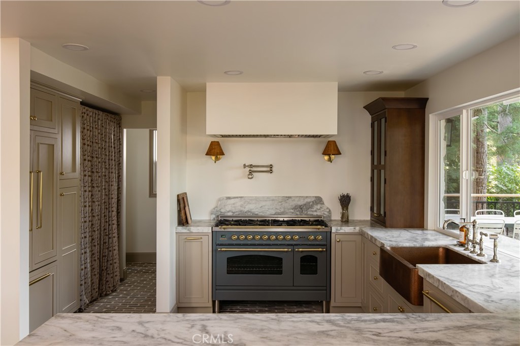 Arrowhead Woods (AWHW) - Residential