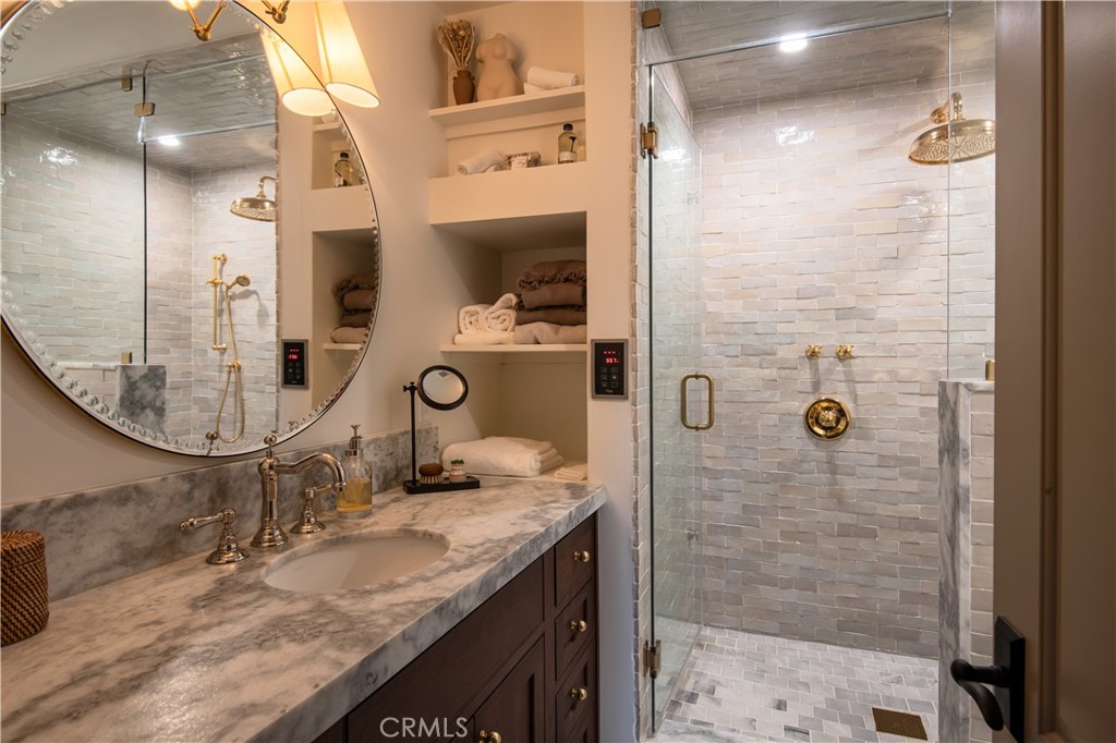 Arrowhead Woods (AWHW) - Residential