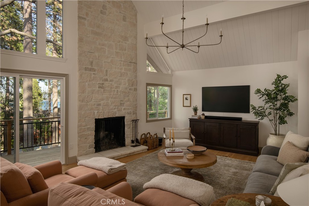 Arrowhead Woods (AWHW) - Residential