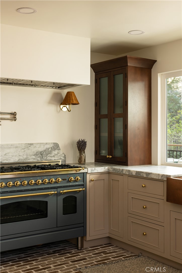 Arrowhead Woods (AWHW) - Residential
