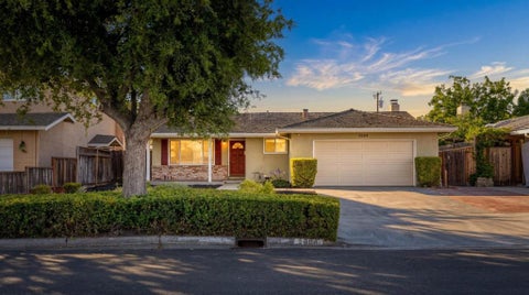 Photo of 5804 Chesbro Avenue, San Jose, CA 95123 (MLS # ML82061620)
