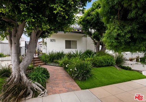 Photo of 1171 Stanford Street #3, Santa Monica, CA 90403 (MLS # 26865041)