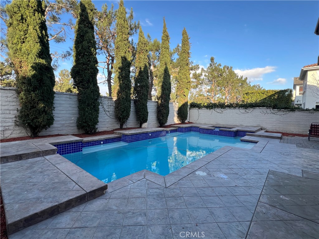 6777 Brentwood