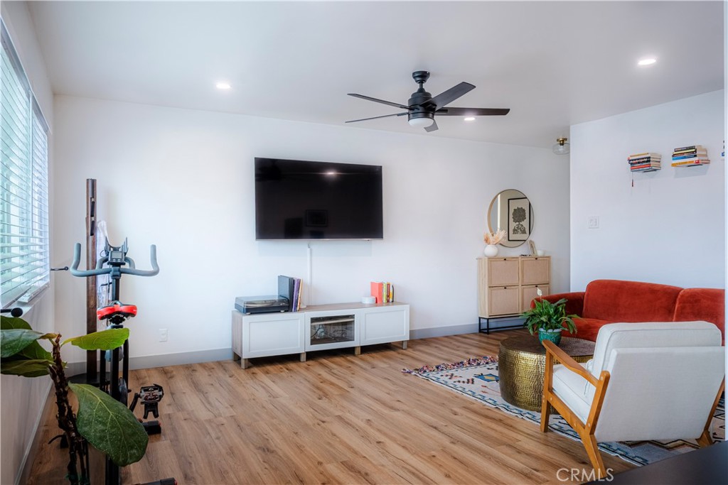 Alamitos Beach (AB) - Residential