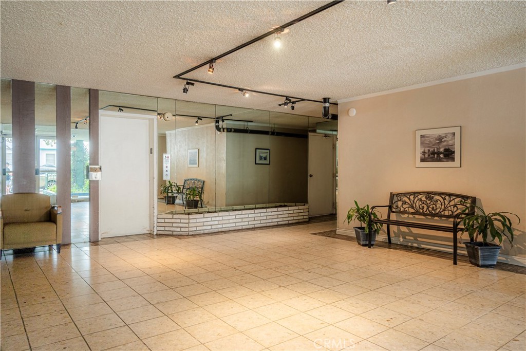 Alamitos Beach (AB) - Residential