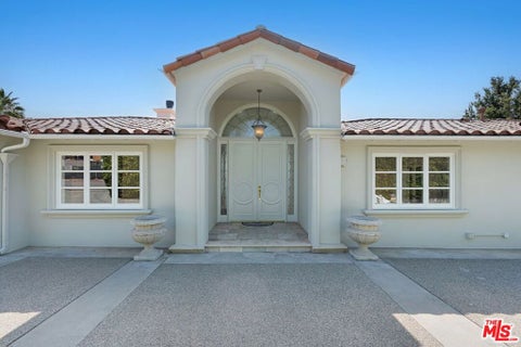 Tiny photo for 16910 W Sunset Boulevard, Pacific Palisades, CA 90272 (MLS # 26997331)