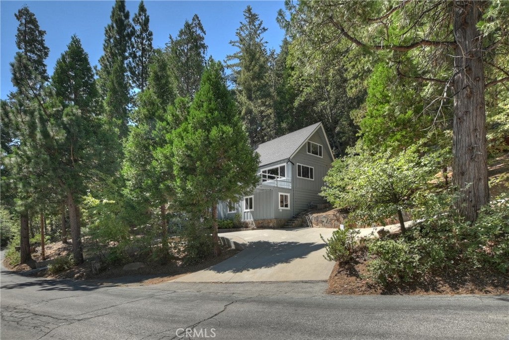 26661 Lake Forest