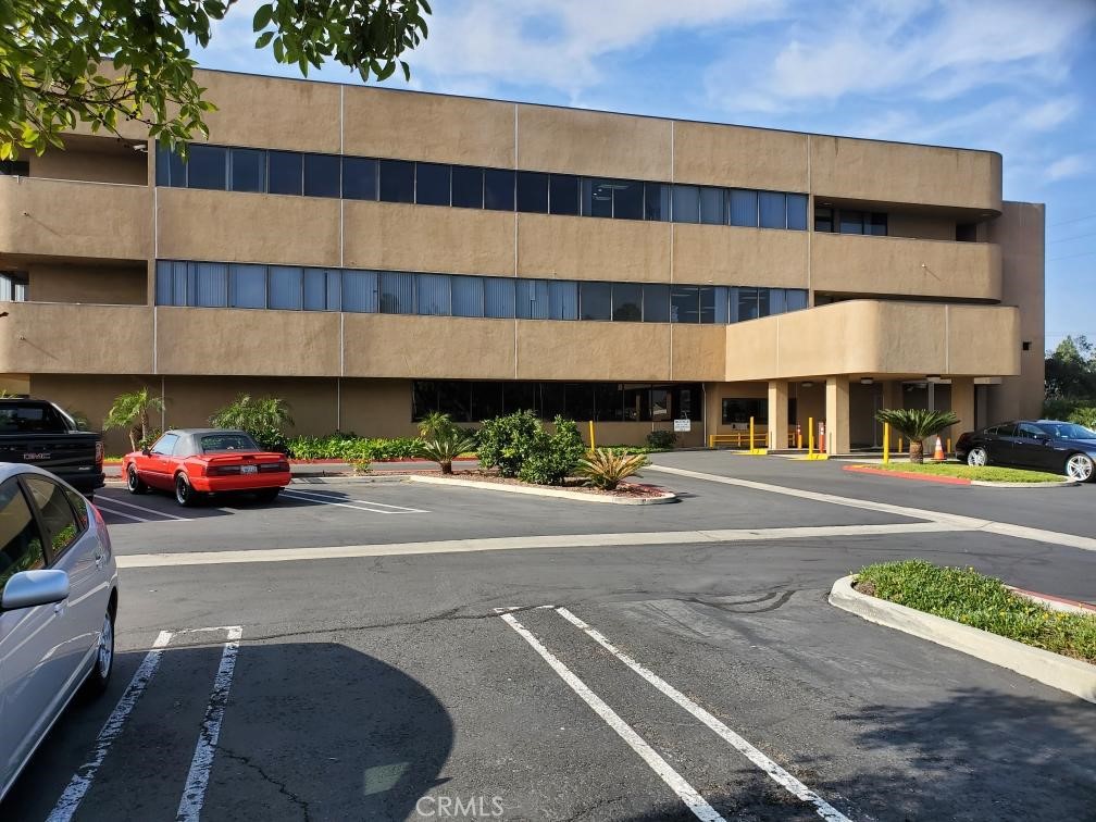 Garfield Business Plaza is a three story office building near intersection of Garfield and Magnolia streets. This prime second floor suite offers 3 offices and a reception area plus a balcony. This well-maintained building provides a large screen directory in front lobby, elevator plus 24-hour access with secure weekend and evening access. Plenty of parking, nicely landscaped exterior, utilities included. square footage is approximate and not guaranteed