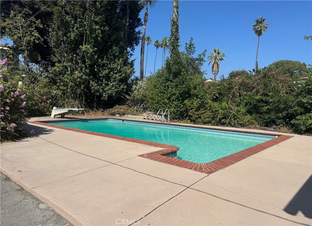 8865 Camino Real