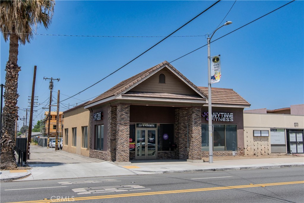 215 S Citrus Avenue