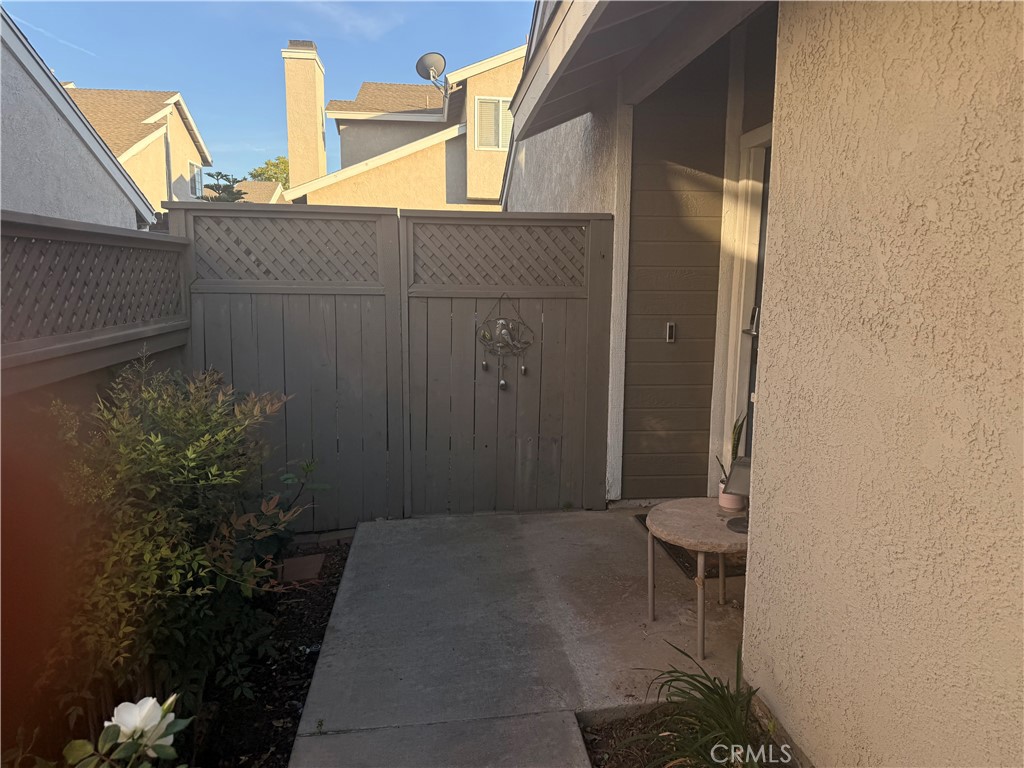 863 Encino