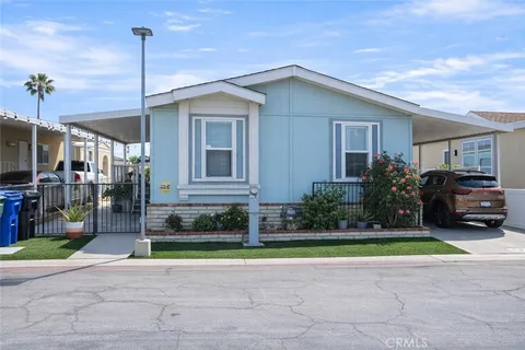 17225 Valley Boulevard W Unit 54, Fontana, CA 92335 - MLS#: DW26081030