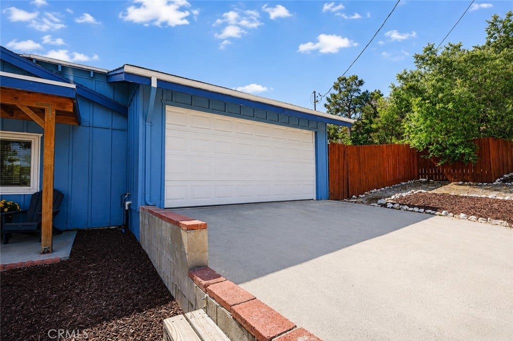801 Santa Cruz