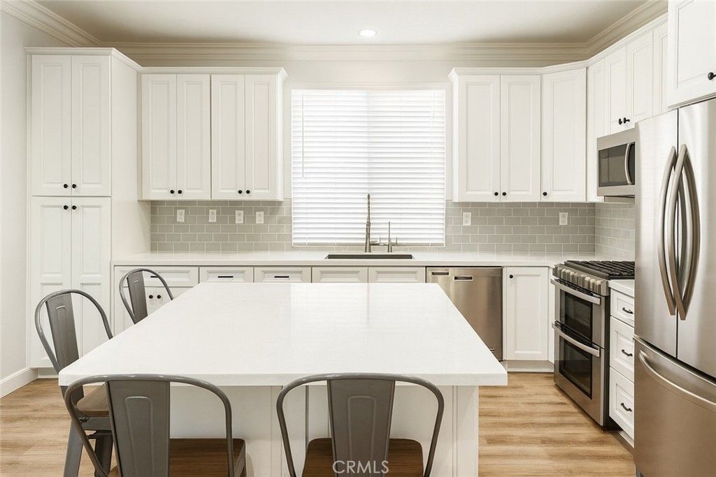 Photo of 25841 Wordsworth Lane, Stevenson Ranch, CA 91381 (MLS # SR25262314)