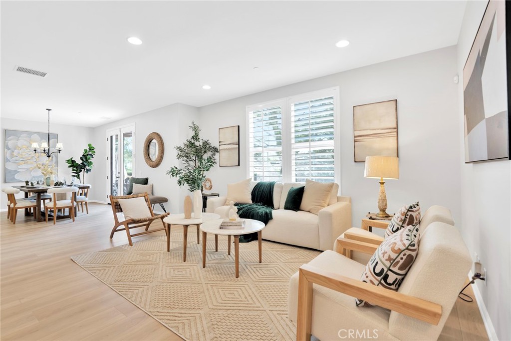 873 Terrace Lane W 4