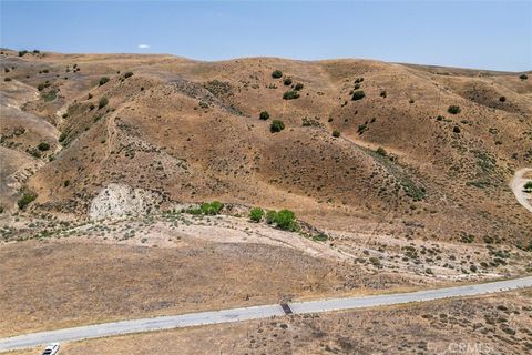 Tiny photo for 0 Gillis Canyon Road, Shandon, CA 93461 (MLS # SC25110320)