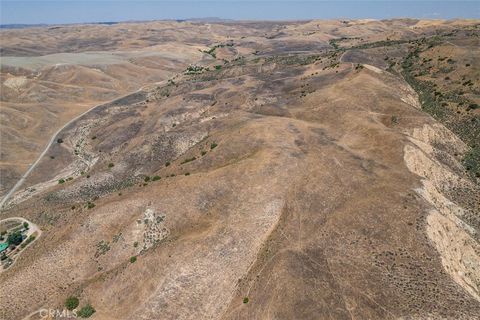 Tiny photo for 0 Gillis Canyon Road, Shandon, CA 93461 (MLS # SC25110320)