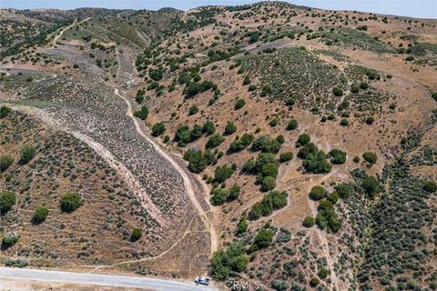 Tiny photo for 0 Gillis Canyon Road, Shandon, CA 93461 (MLS # SC25110320)