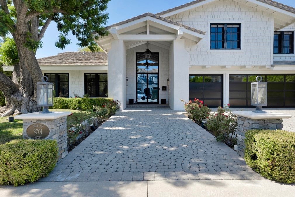 3701 Capstan Circle