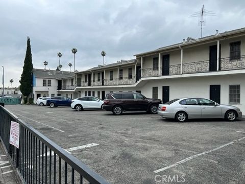 Photo of 5251 Hollywood, Los Angeles, CA 90027 (MLS # WS26005119)
