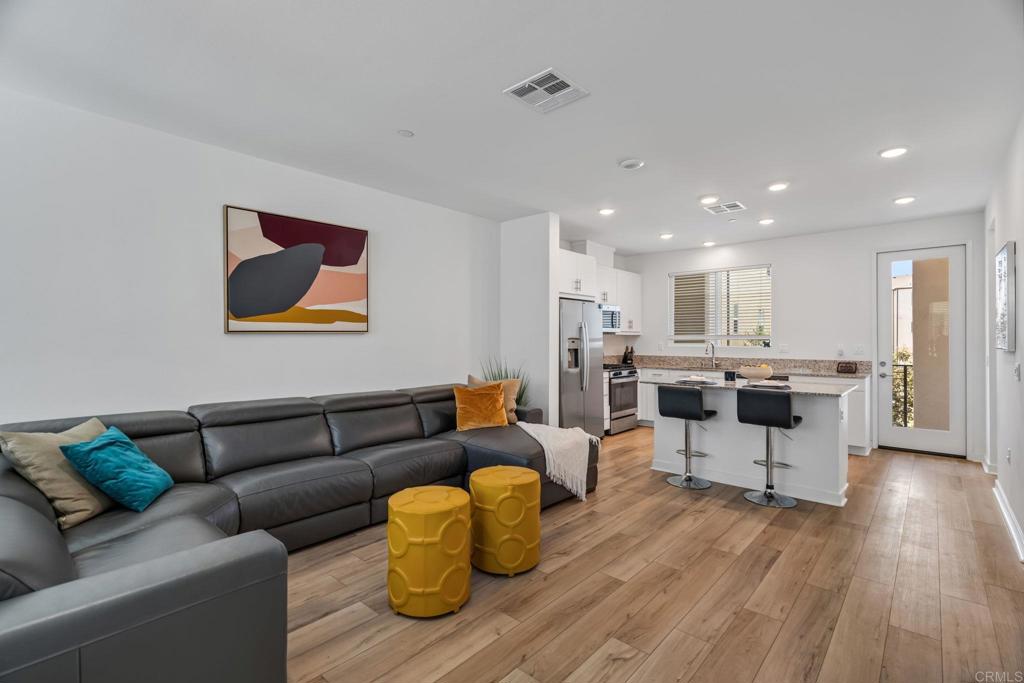 5460 shorefront Drive 138