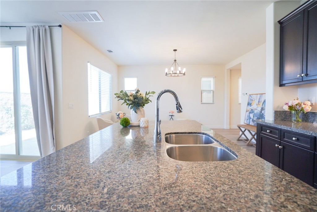 15730 Moonflower ave