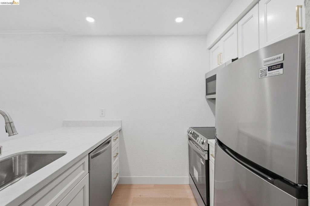 77 Fairmount Ave 112