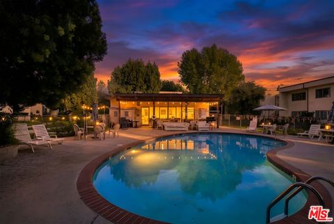 11813 Runnymede 47 North Hollywood CA 91605