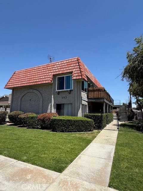 Photo of 162 Linda WAY, Upland, CA 91786 (MLS # CV26111218)