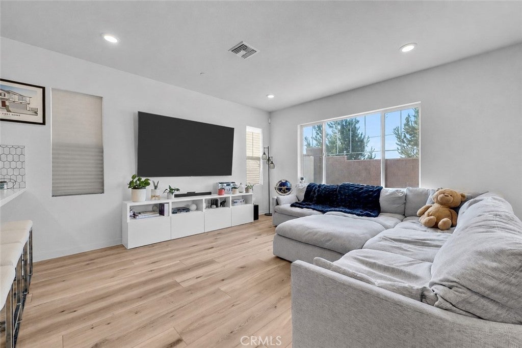 16083 Tanzinite Lane