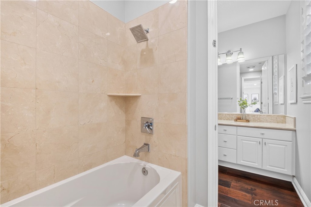 Knolls (KNOL) - Residential