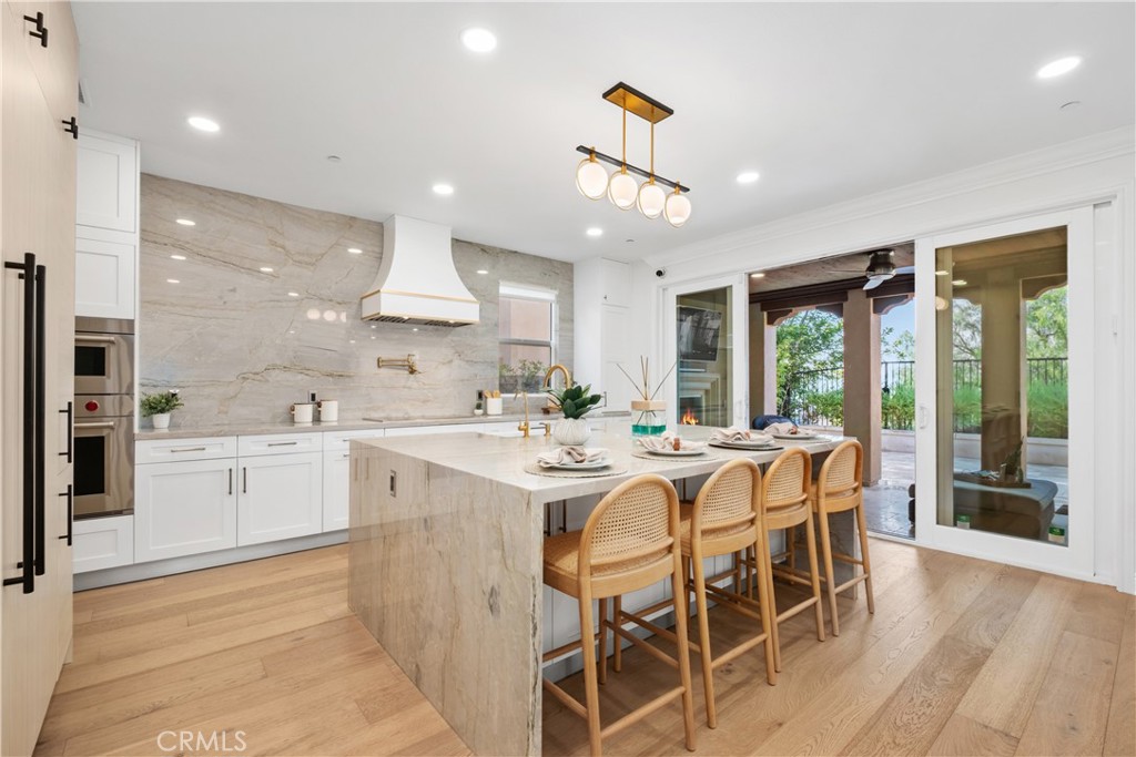 27541 Manor Hill Road